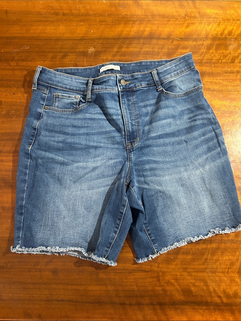 Nine West Medium Blue Denim Frayed Hem Shorts